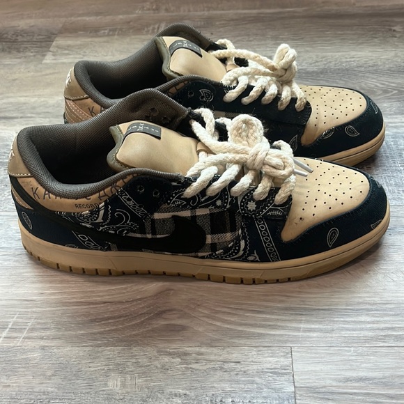 “Cactus jack” Nike SB dunk low SIZE 12 - Picture 1 of 9